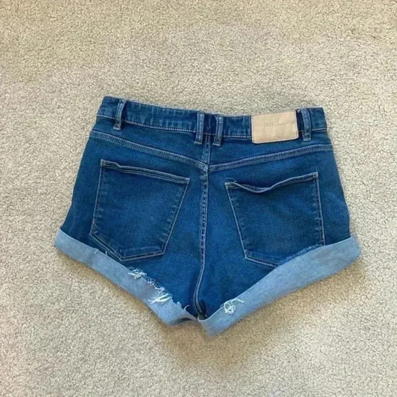 Trafaluc zara high rise denim in size 6 - Picture 3 of 5